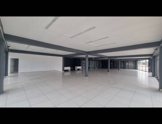 824M² RETAIL TO LET IN GOODWOOD CENTRAL